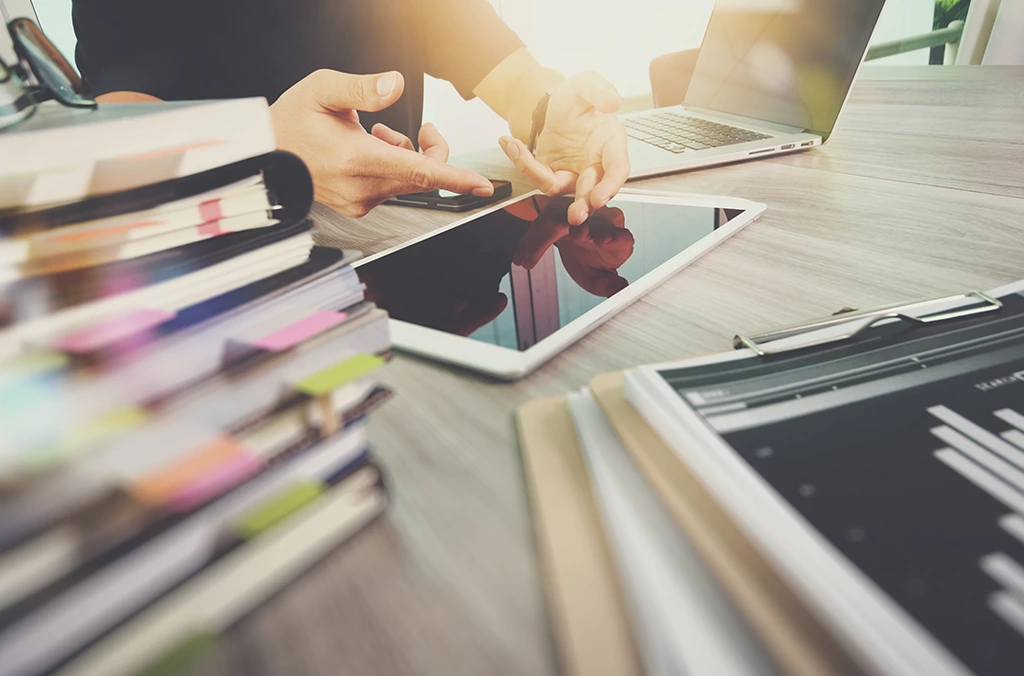 people having meeting