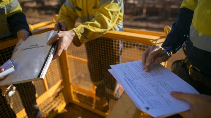 builders risk assessment paperwork